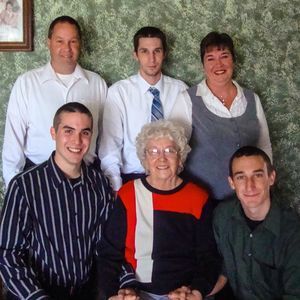 Meet your Posher, Linda